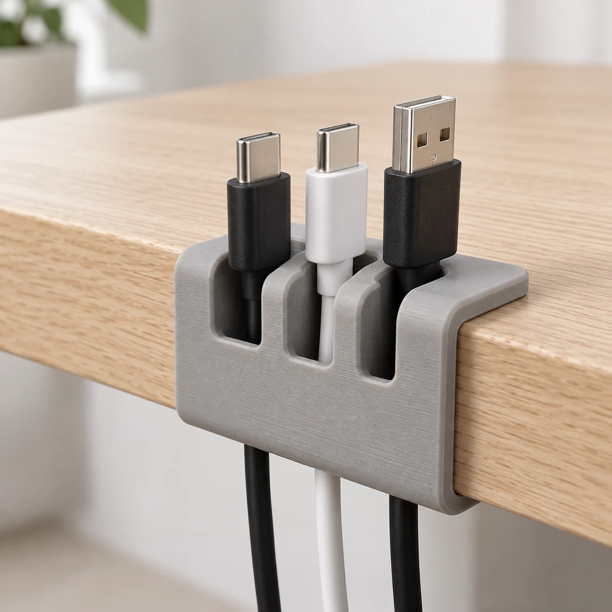 Держатель концов USB-кабелей на столе